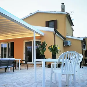 Fiori Di Pesco Bed and breakfast